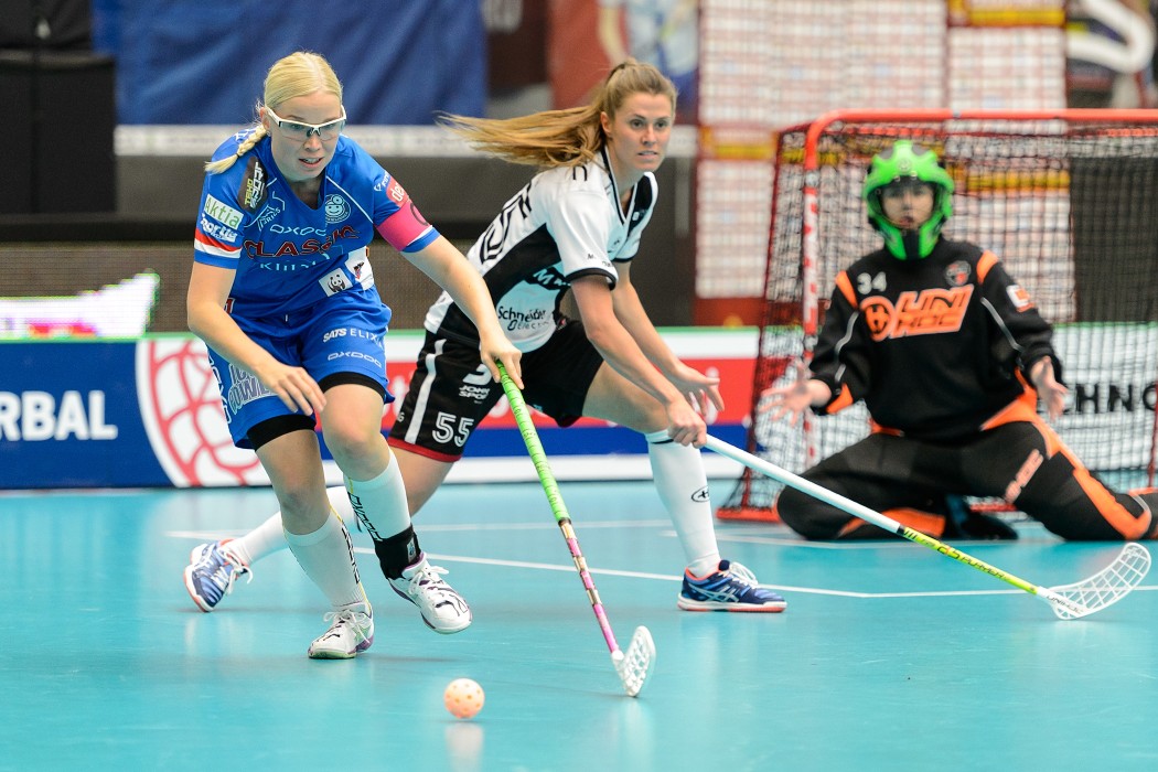 CHAMPIONS CUP 2015 WOMEN -  KAIS Mora IF vs Classic - 13:6