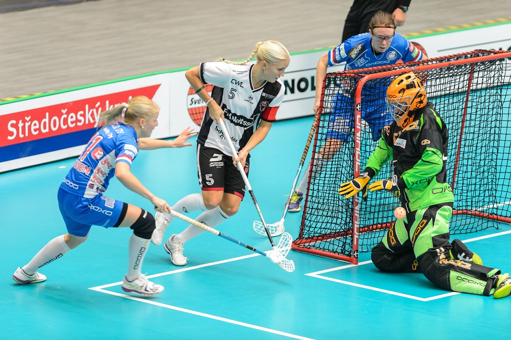 CHAMPIONS CUP 2015 WOMEN -  KAIS Mora IF vs Classic - 13:6