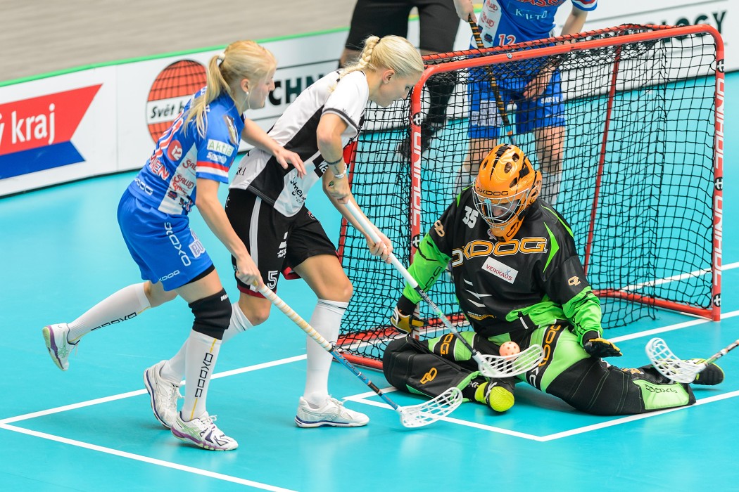 CHAMPIONS CUP 2015 WOMEN -  KAIS Mora IF vs Classic - 13:6