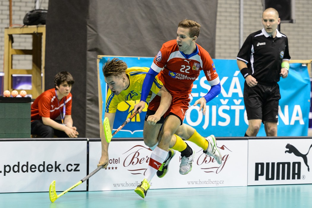 Euro Floorball Tour 2014 -  Czech Republic vs Sweden - 6:5