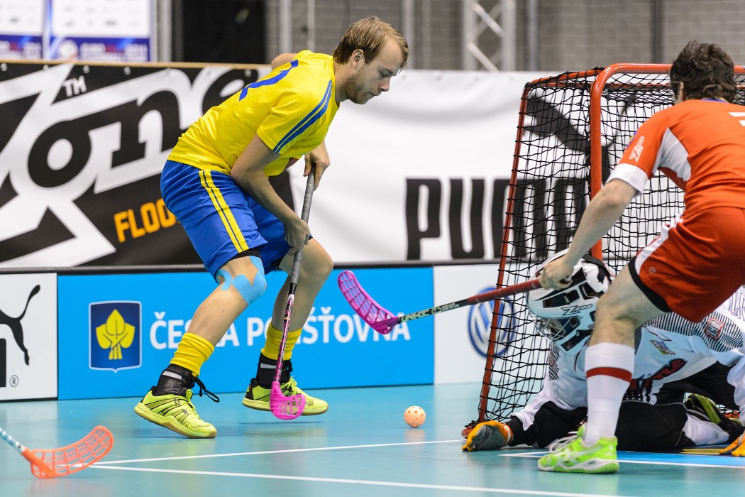 Euro Floorball Tour 2014 -  Czech Republic vs Sweden - 6:5