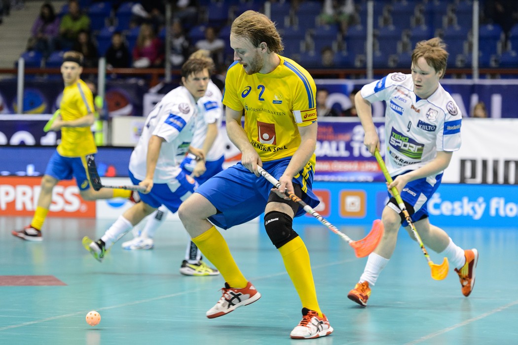 Euro Floorball Tour 2014 -  Sweden vs Finland - 2:7