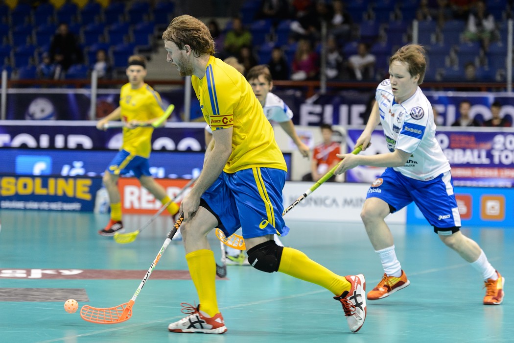 Euro Floorball Tour 2014 -  Sweden vs Finland - 2:7