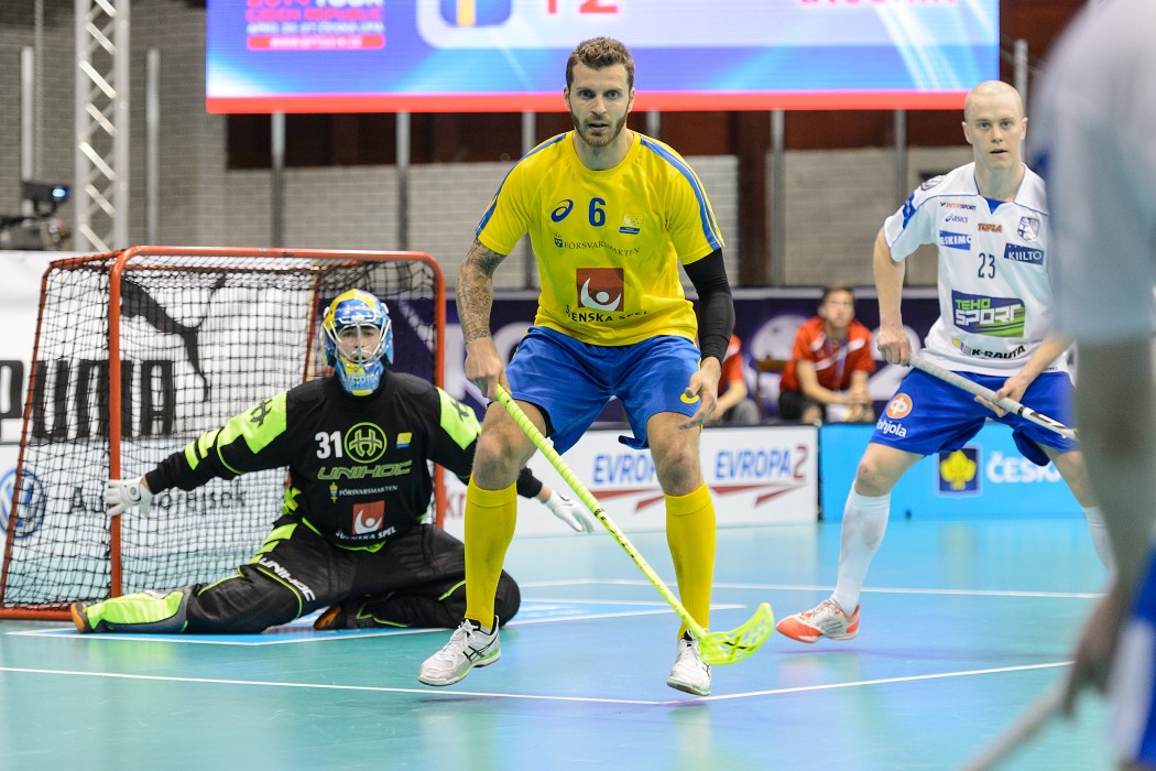 Euro Floorball Tour 2014 -  Sweden vs Finland - 2:7