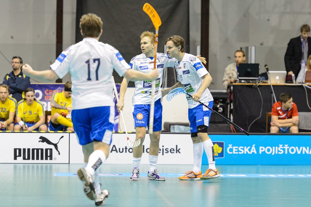 Euro Floorball Tour 2014 -  Sweden vs Finland - 2:7