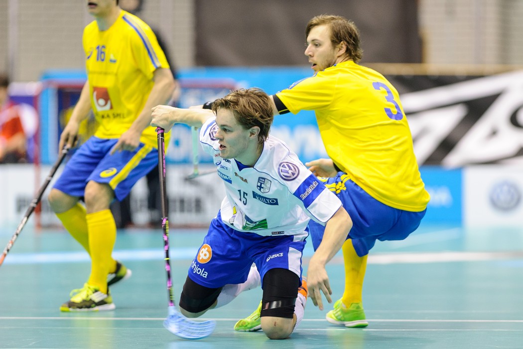 Euro Floorball Tour 2014 -  Sweden vs Finland - 2:7