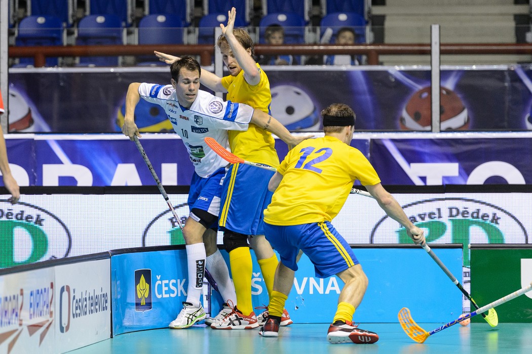 Euro Floorball Tour 2014 -  Sweden vs Finland - 2:7