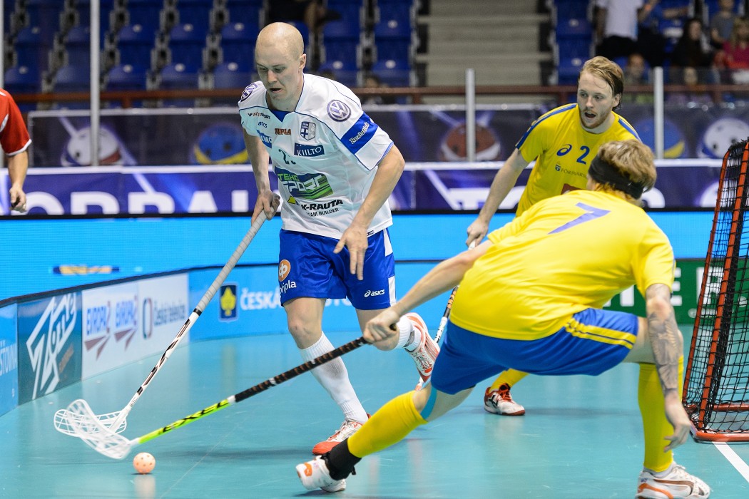 Euro Floorball Tour 2014 -  Sweden vs Finland - 2:7