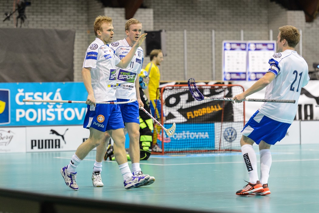 Euro Floorball Tour 2014 -  Sweden vs Finland - 2:7
