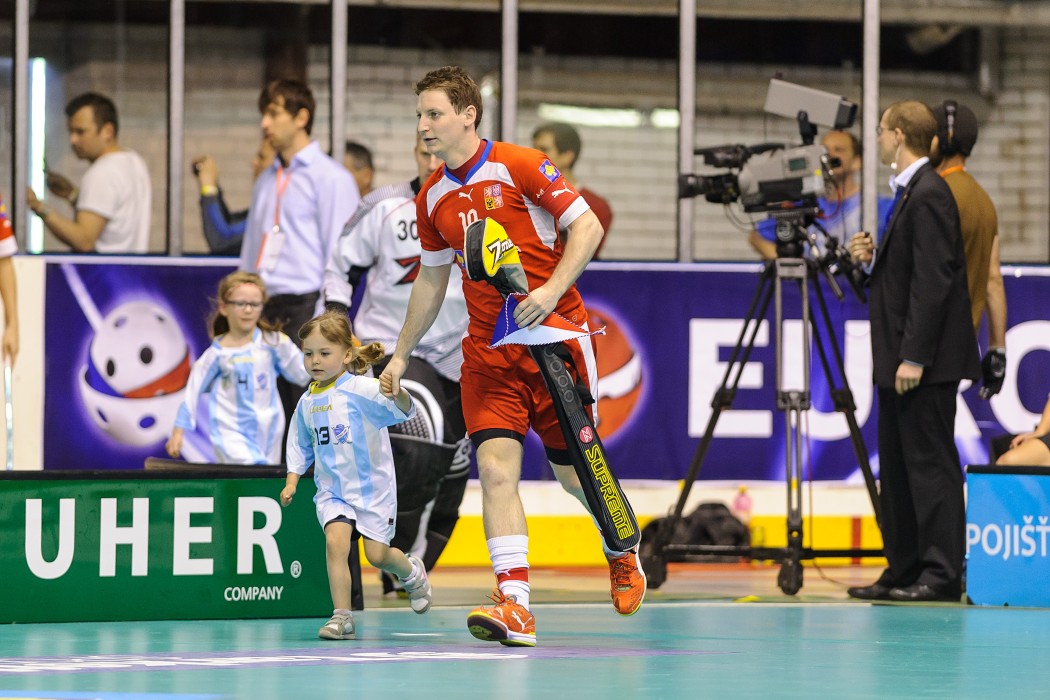 Euro Floorball Tour 2014 -  Czech Republic vs Switzerland - 8:7