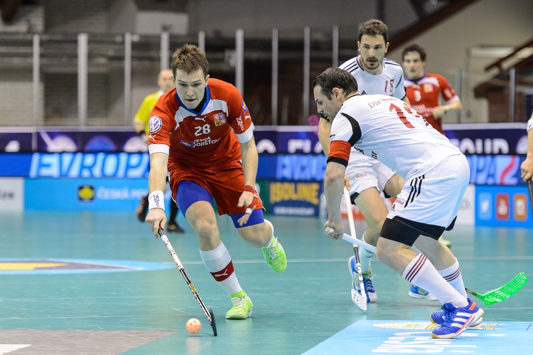 Euro Floorball Tour 2014 -  Czech Republic vs Switzerland - 8:7