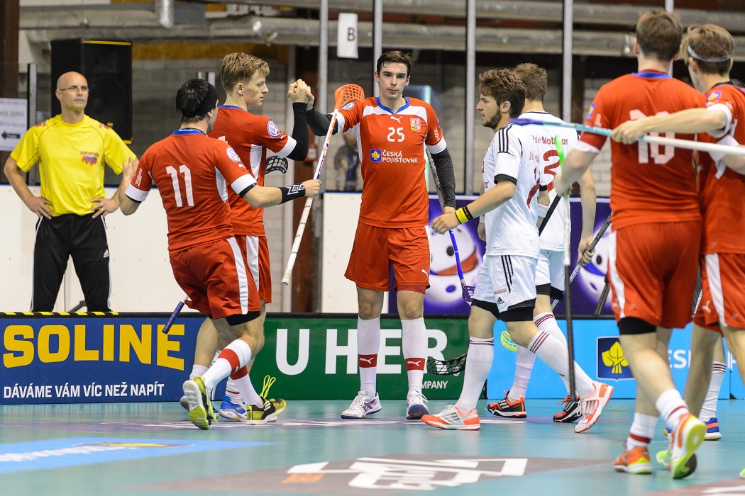 Euro Floorball Tour 2014 -  Czech Republic vs Switzerland - 8:7