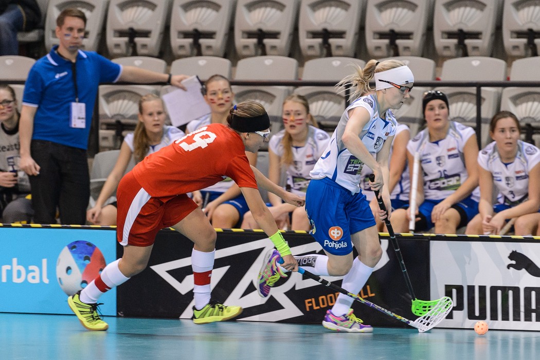 Euro Floorball Tour 2014 -  CZE WU19 vs FIN WU19 - 2:7