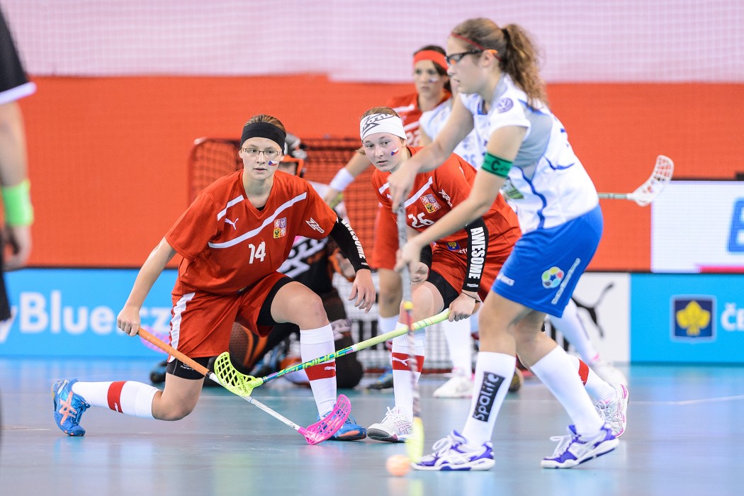 Euro Floorball Tour 2014 -  CZE WU19 vs FIN WU19 - 2:7