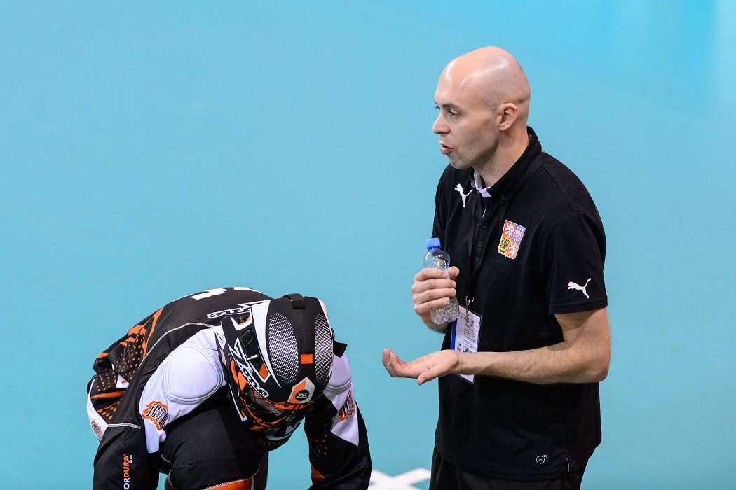 Euro Floorball Tour 2014 -  CZE WU19 vs FIN WU19 - 2:7