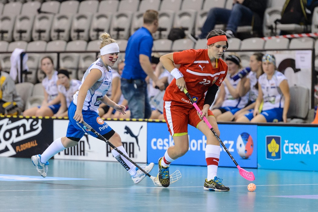 Euro Floorball Tour 2014 -  CZE WU19 vs FIN WU19 - 2:7