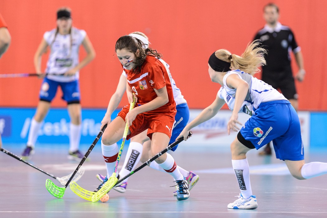 Euro Floorball Tour 2014 -  CZE WU19 vs FIN WU19 - 2:7