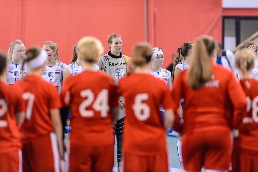 Euro Floorball Tour 2014 -  CZE WU19 vs FIN WU19 - 2:7