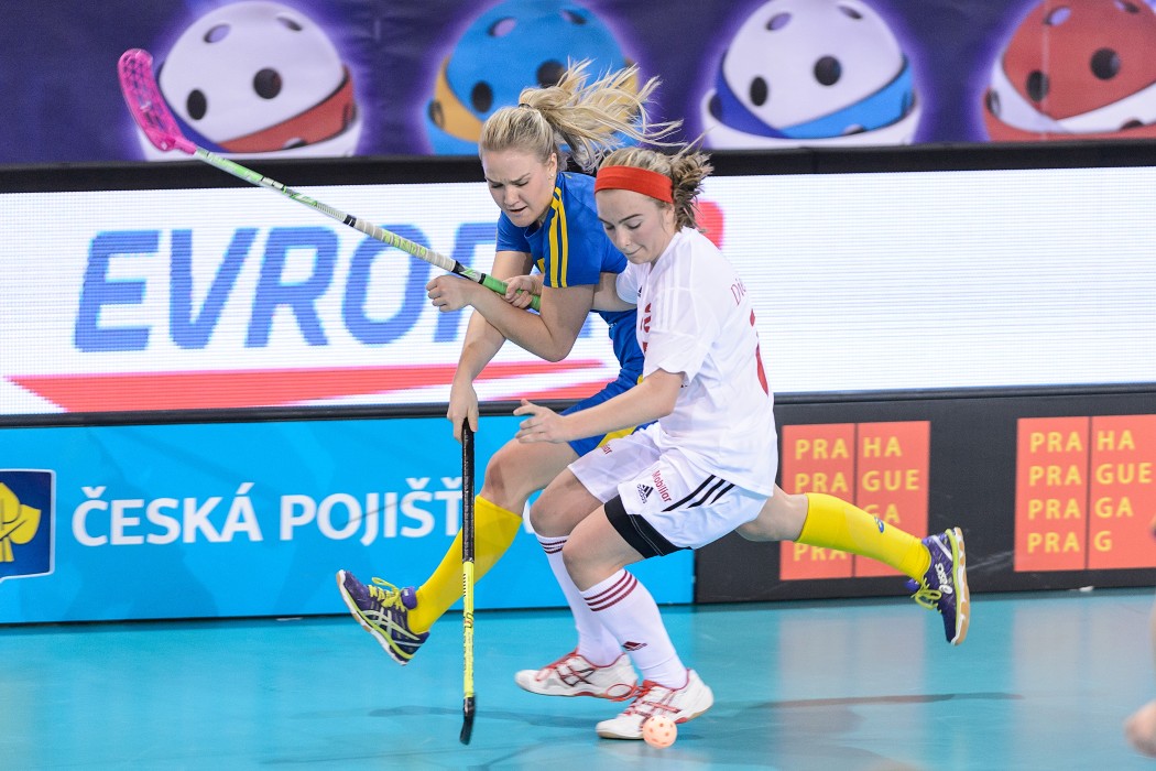 Euro Floorball Tour 2014 -  SUI WU19 vs SWE WU19