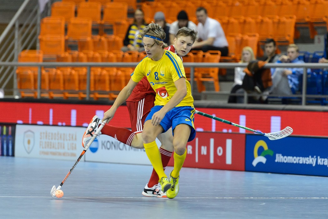 Euro Floorball Tour 2015 -  Switzerland U19 vs Sweden U19 - 7:11