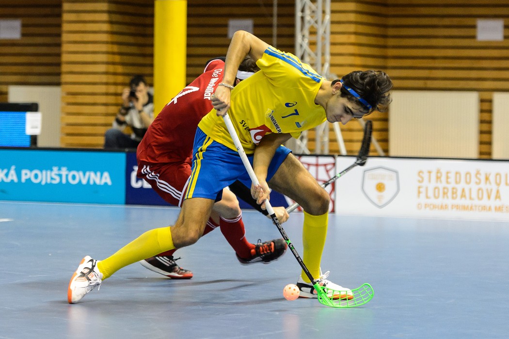 Euro Floorball Tour 2015 -  Switzerland U19 vs Sweden U19 - 7:11