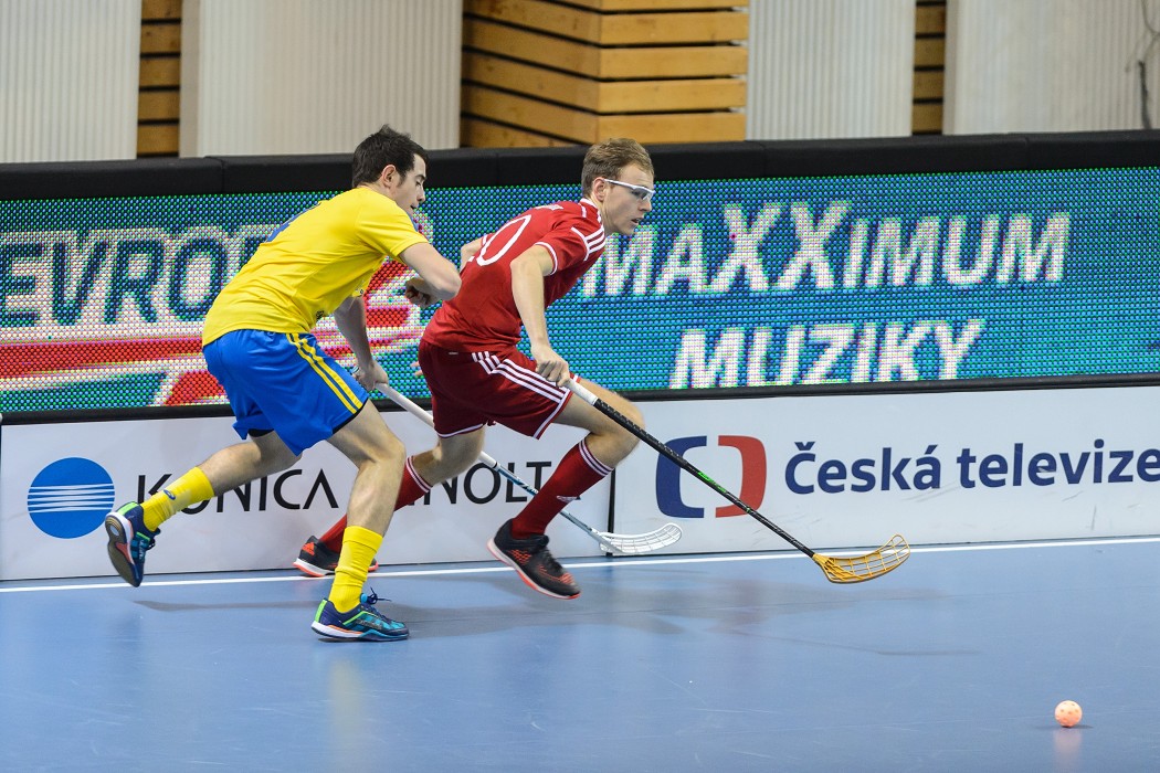 Euro Floorball Tour 2015 -  Switzerland U19 vs Sweden U19 - 7:11