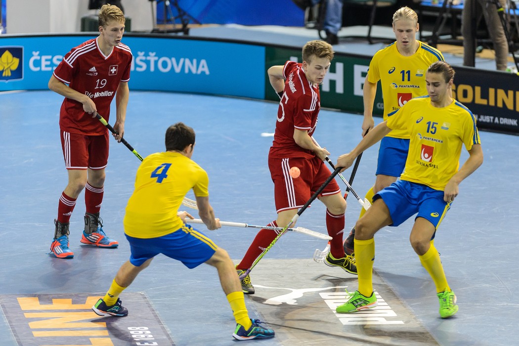Euro Floorball Tour 2015 -  Switzerland U19 vs Sweden U19 - 7:11