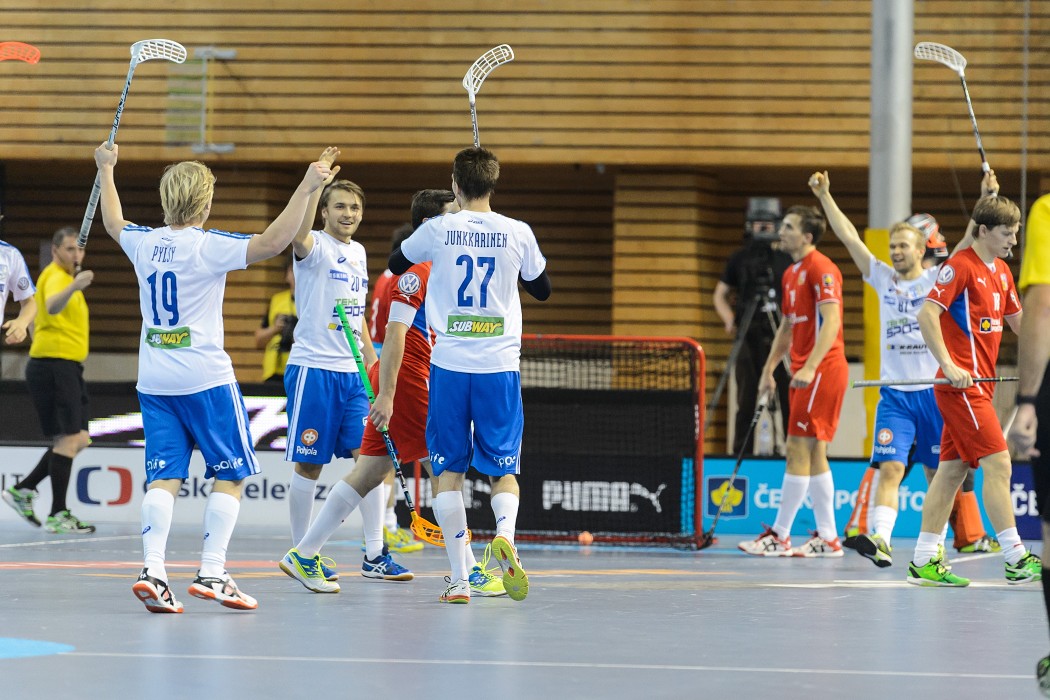 Euro Floorball Tour 2015 - Czech Republic vs Finland - 3:6