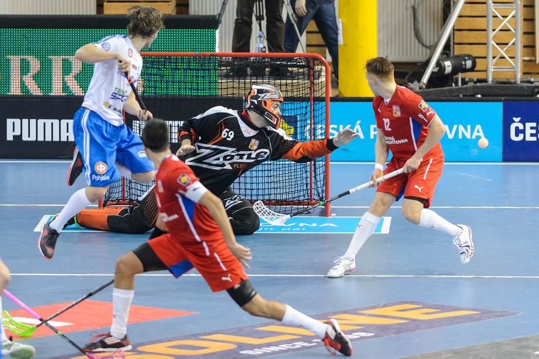 Euro Floorball Tour 2015 - Czech Republic vs Finland - 3:6