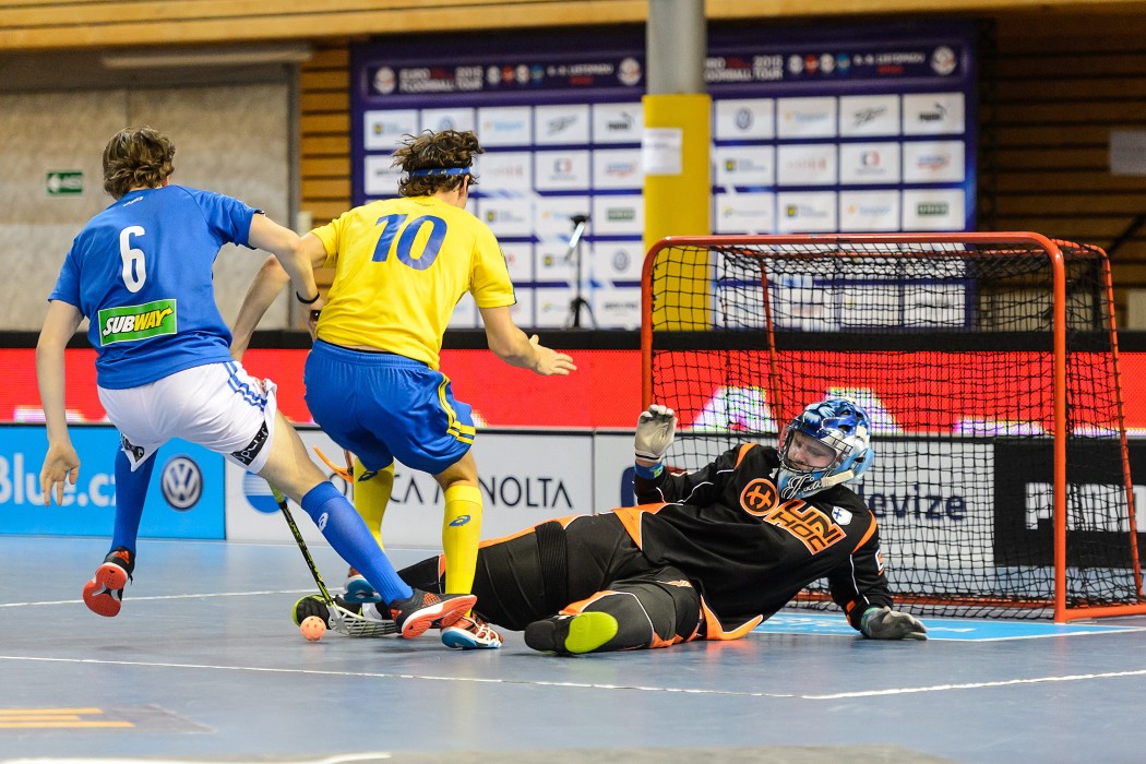 Euro Floorball Tour 2015 -  Sweden U19 vs Finland U19 - 4:5ps
