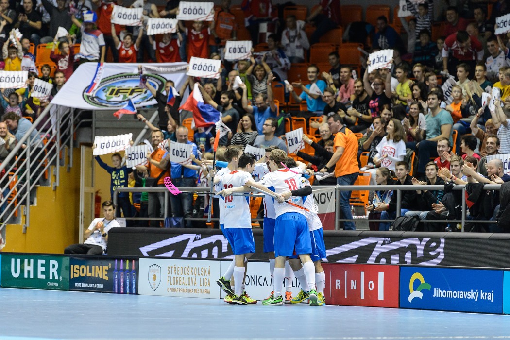 Euro Floorball Tour 2015 - Czech Republic vs Switzerland - 5:6