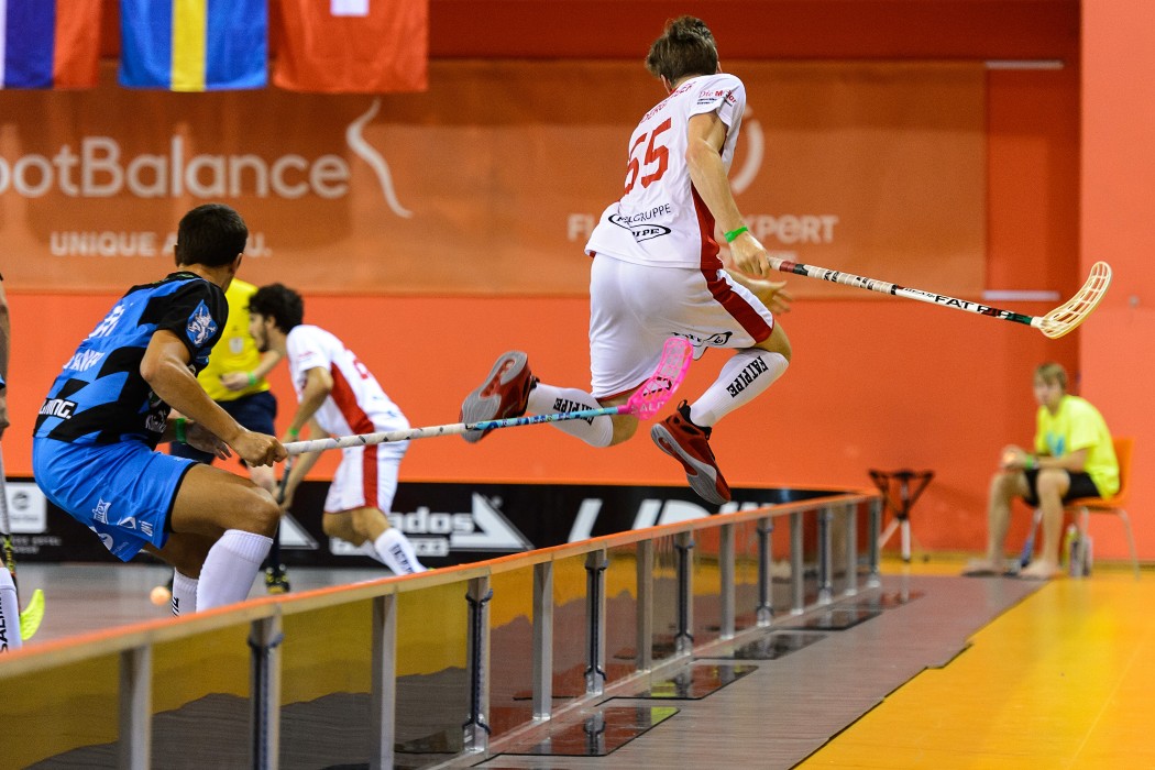 CZECH OPEN 2015 - semifinále - Floorball Köniz x Technology Fl