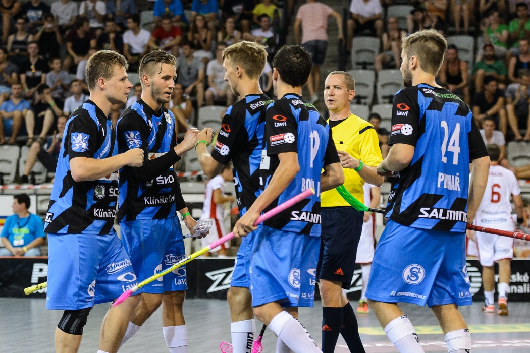 CZECH OPEN 2015 - semifinále - Floorball Köniz x Technology Fl