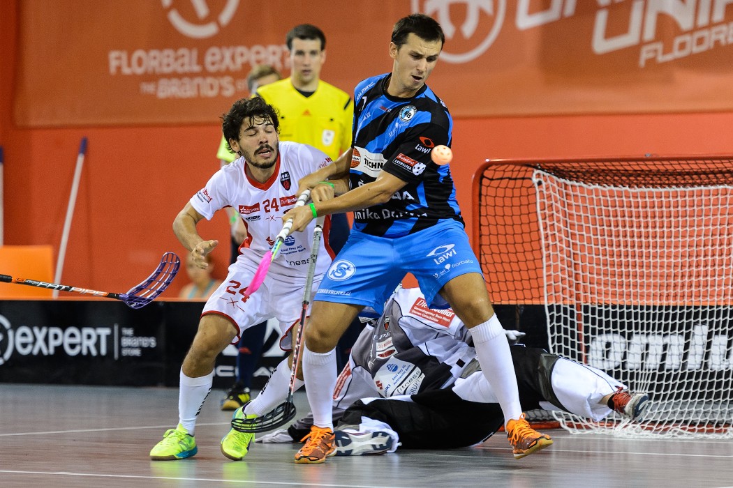 CZECH OPEN 2015 - semifinále - Floorball Köniz x Technology Fl